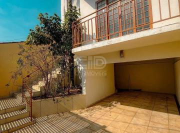 Casa · 196m² · 3 Quartos · 2 Vagas · Sobrado á Venda no bairro Areão 