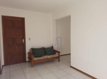 Apartamento de 3 quartos, Florianópolis · Apartamento Reformado com 3 Dormitórios e Vista Livre em Coqueiros