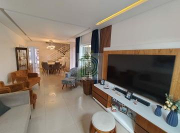 Casa · 121m² · 3 Quartos · 2 Vagas · Sobrado à Venda no Butantã - 3 Suítes