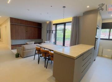 Apartamento · 109m² · 3 Quartos · 2 Vagas · Apartamento NOVO e DECORADO com 3 Quartos (1 sendo suíte), com 108m² privativos,  2 Vagas, Bairro Al