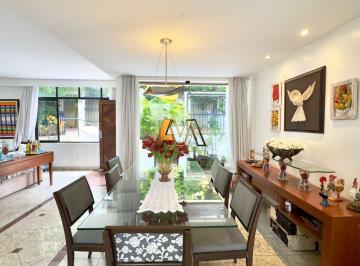 Casa · 350m² · 4 Quartos · 2 Vagas · Casa à venda no bairro Horto Florestal - Salvador/BA