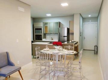 01 · Apartamento de 2 quartos com 75,07m² no Centro