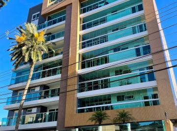 Apartamento · 216m² · 3 Quartos · 3 Vagas · Apartamento à venda - em Cabral