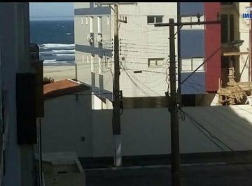 Apartamento de 2 quartos, Laguna · Barbada apto de frente no mar grosso na praça do caseca