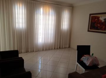 rn_image_picker_lib_temp_ca9adcd2-eba8-4447-b4a9-e342cb27f105.jpg · Casa à venda - no Setor Central