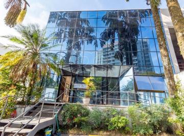 Comercial · 1231m² · 22 Vagas · Oportunidade Única! Imóvel Comercial Espaçoso em Indianópolis