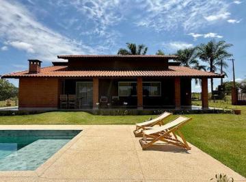 e9967ae57866212eff671e9ab7f0d86baa5ec743 · Lindíssima casa de campo à venda, 196 m² - Santa Bárbara Resort Residence - Águas de Santa Bárbara/S
