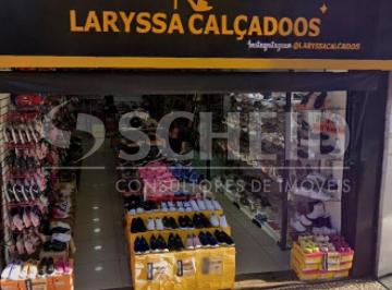 Comercial · 180m² · Loja para locaçõa com180m² em ponto de forte comércio região Largo 13