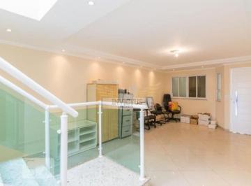 Casa · 220m² · 4 Quartos · 2 Vagas · Sobrado com 4 Quartos para Comprar, 220m² - Vila Scarpelli, Santo André/SP.