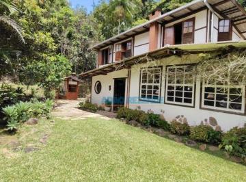 e4d936a4f6663dadb98dda1619e42be85fc257c3 · Casa com 4 dormitórios à venda, 327 m² - Albuquerque - Teresópolis/RJ
