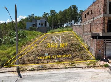 Terreno · 360m² · VENDO LOTE NO BAIRRO TIRADENTES - CONSELHEIRO LAFAIETE