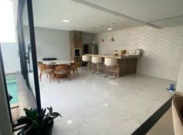 Casa · 236m² · 4 Quartos · 4 Vagas · Casa moderna em condomínio fechado
