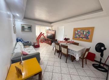 Apartamento de 5 quartos, Salvador · Apartamento 4/4, dependência, 2 vagas, localizado