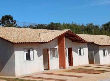 b4779a0df6666f77147547299c935fd82178176e · Casa com 2 dormitórios à venda, 55 m² por R$ 250.000,00 - Parque São Lucas - Embu-Guaçu/SP