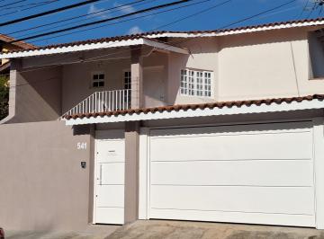 Casa de 3 quartos, Bragança Paulista · Oportunidade no Jardim Europa em Bragança Paulista