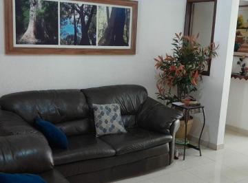Casa · 195m² · 2 Quartos · 2 Vagas · Casa Térrea Jardim Santo Antonio