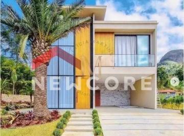 Casa · 330m² · 4 Quartos · 2 Vagas · Casa de condomínio em  Rua Bernardo Coutinho - Araras - Petrópolis/RJ