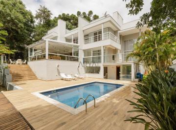 Casa · 643m² · 5 Quartos · 6 Vagas · Casa à venda em condomínio no Cascatinha  ARYA1