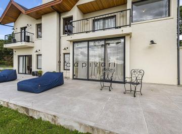Casa · 248m² · 3 Quartos · 5 Vagas · Casa em Condomínio a venda em Campos do Jordão no bairro Alto da Boa Vista