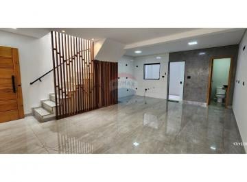 Casa · 104m² · 3 Quartos · 2 Vagas · Sobrado, 103m² - 3 quartos sendo 1 suíte , 2 vagas de garagem - Jardim das Maravilhas