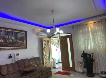 Casa · 350m² · 5 Quartos · 4 Vagas · Casa Sobrado - Jardim Independência - 5 Dormitórios - 350m².