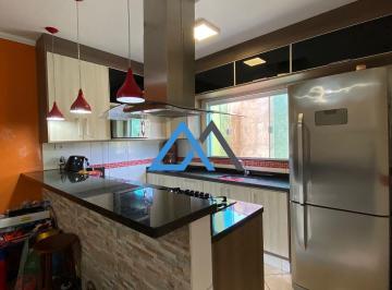 Casa · 230m² · 6 Quartos · 2 Vagas · Casa à Venda em Mairiporã – Oportunidade Imperdível para Investidores e Famílias – 3 Casas por R$ 55