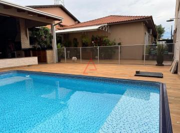 Casa · 400m² · 3 Quartos · 6 Vagas · Casa com 3 Quartos à Venda, 400m² por R$985.000, Jardim Shangri-Lá A, Londrina-PR
