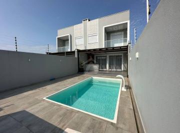 Casa · 133m² · 3 Quartos · 4 Vagas · SOBRADO QUADRA MAR, COM 3 QUARTOS SENDO 1 SUITE, CAMBIJÚ