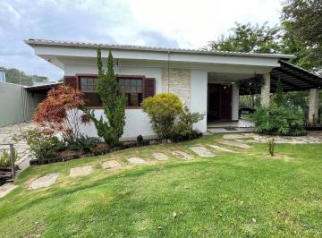 Casa · 280m² · 3 Quartos · 1 Vaga · Encanto e Conforto! Casa com 3 Quartos nas Vivendas do Sol – Capim Branco/MG