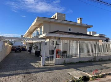 Casa · 130m² · 3 Quartos · 1 Vaga · Casa Geminada 03 Dormitórios, Sendo 01 Suíte à Venda na Praia dos Ingleses - Florianópois - SC