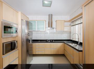 Casa de 3 quartos, São José dos Pinhais · Sobrado Mobiliado área gourmet com churrasqueira, 3 quartos, 4 banheiros 8 vagas
