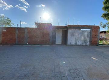 Casa de 2 quartos, Paulo Afonso · Casa de esquina, solta, com 2 quartos, 140m² área total, no bairro Pedra Comprida