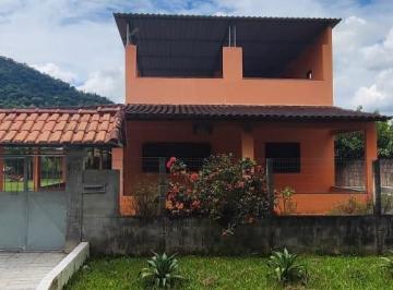 Casa · 412m² · 3 Quartos · Casa em Cachoeirinha  -  Magé