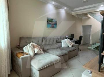 Casa · 133m² · 3 Quartos · 2 Vagas · Sobrado com 3 Quartos, 4 banheiros, 2 vagas de garagem com 133 m²