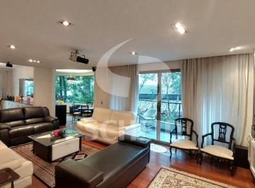 Apartamento · 270m² · 4 Quartos · 3 Vagas · Apto locação Campo Belo, 270m2 com 4 suítes, 3 vagas ao lado do Metrô Campo Belo