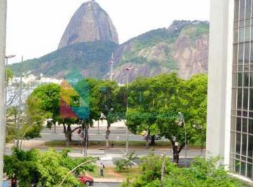 Apartamento · 18m² · 1 Quarto · Botafogo!!! Conjugado perfeito para Airbnb! Investimento!