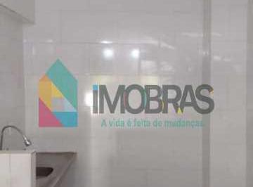Comercial · 31m² · 1 Quarto · Loja -  / Comercial / Cosme Velho