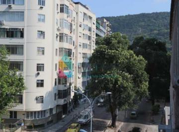 Apartamento · 87m² · 2 Quartos · 1 Vaga · LARANJEIRAS! APTO COM SALÃO, 2 QUARTOS, VARANDA, ARMÁRIOS E VAGA DE GARAGEM!!