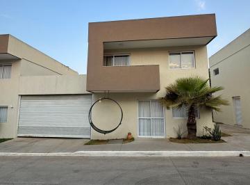 Casa · 125m² · 3 Quartos · 2 Vagas · Sobrado no Jardim Imperial, Aparecida de Goiânia/GO