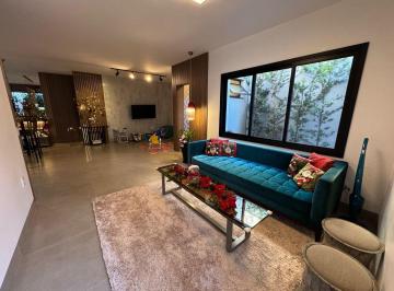 Casa · 227m² · 3 Quartos · 2 Vagas · Casa a Venda no Bairro Jardim Karaiba Uberlandia/MG