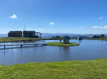 Rural , Urubici · Terreno Completo de 24,8 Hectares com Lago, Casas e Natureza em Urubici