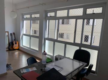 Foto 03 · Amplo apartamento ao lado do metrô Oscar Freire com 02 dormitórios e uma vaga de garagem, andar alto