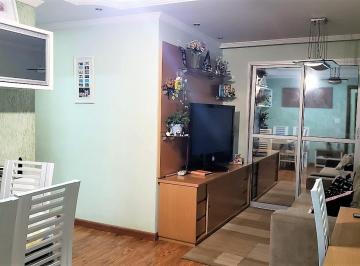Foto 01 · Apartamento com 02 dormitórios, sala, cozinha planejada, área de serviço, banheiro  e 01 vaga.