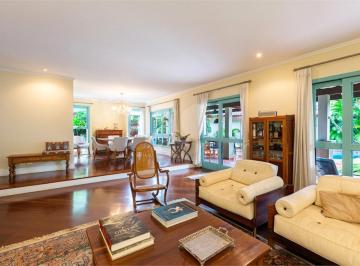 Casa · 316m² · 4 Quartos · 4 Vagas · Casa com 4 quartos à venda em Parque dos príncipes - SP