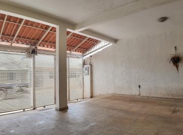 Casa de 5 quartos, Ceilândia · Sobrado 5 quartos sendo 2 suites - QNP 28 - Aceita Financiamento e Permuta