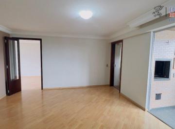 Apartamento · 149m² · 4 Quartos · 2 Vagas · Apartamento com 149m², sendo 4 quartos, sendo 1 Suíte, 2 Vagas de garagem, no Alto da Glória