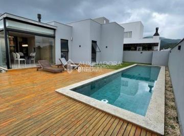 Casa · 203m² · 3 Quartos · 2 Vagas · Casa Condomínio Caledônia 3 suítes à venda em Camboriú