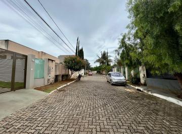 Casa de 3 quartos, Brasília · Excelente casa térrea de 3 quartos em Condomínio na Rua 3 – Vicente Pires
