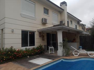 Casa de 3 quartos, São Paulo · Sobrado de Alto Padrão em Condomínio Fechado | 3 Suítes | Piscina | Área Gourmet