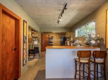 Casa · 144m² · 3 Quartos · 4 Vagas · Casa para venda com 3 suítes, Bairro Alto, Curitiba